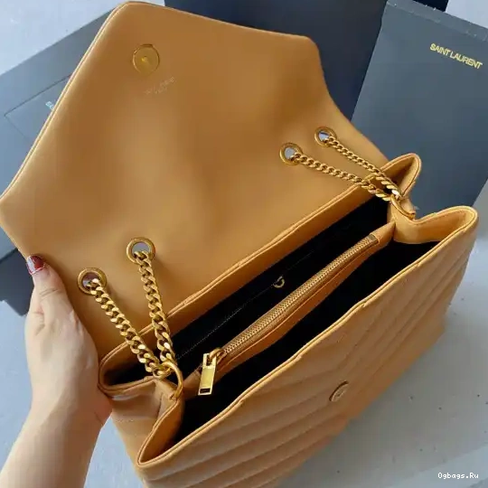 LOULOU YSL MEDIUM 0702